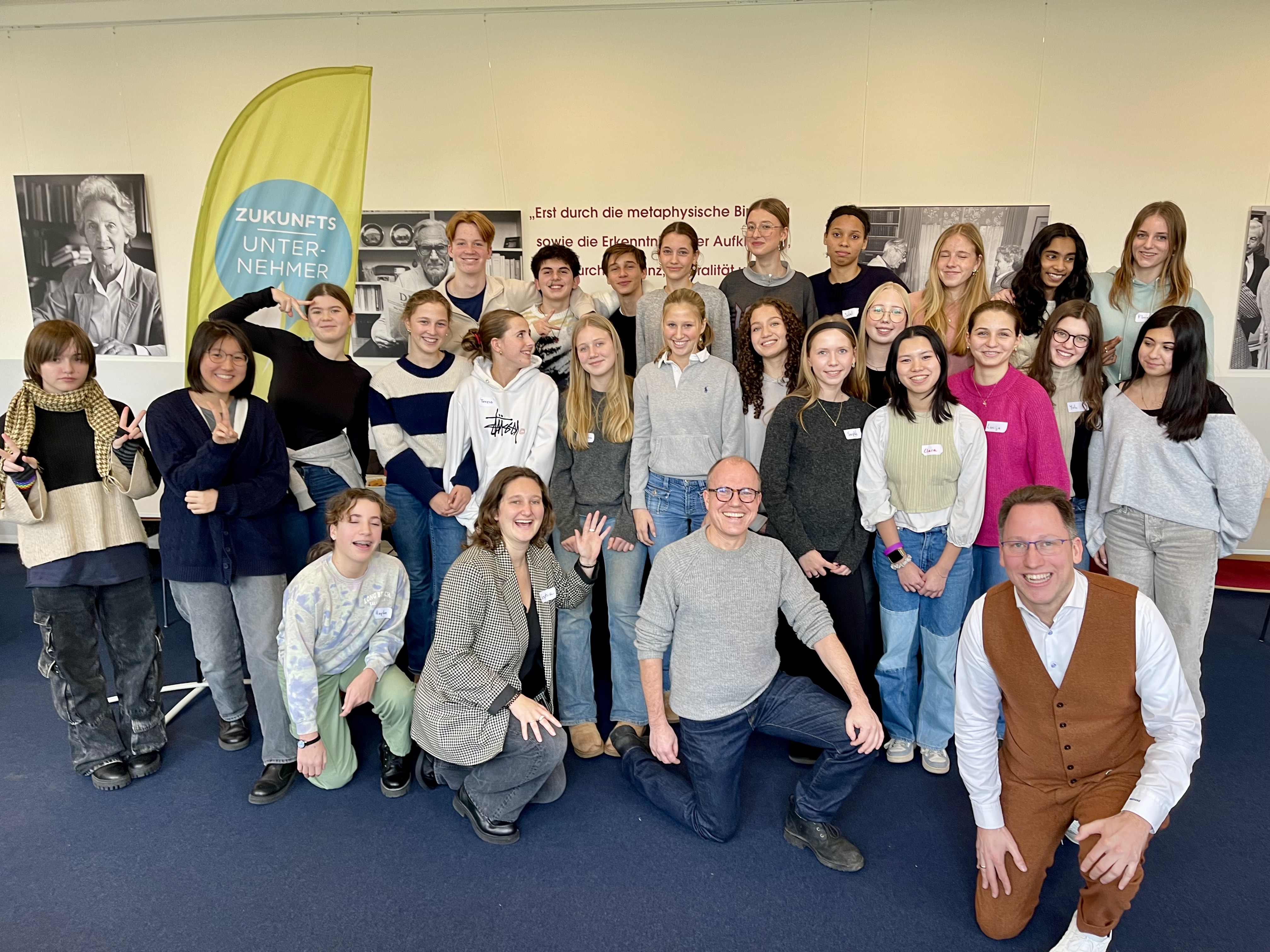 masunt begleitet Zukunftsunternehmer-Projekt Futurepreneur – Gründer-Talk an der Brucerius Law School mit dem Sophie-Barat-Gymnasium